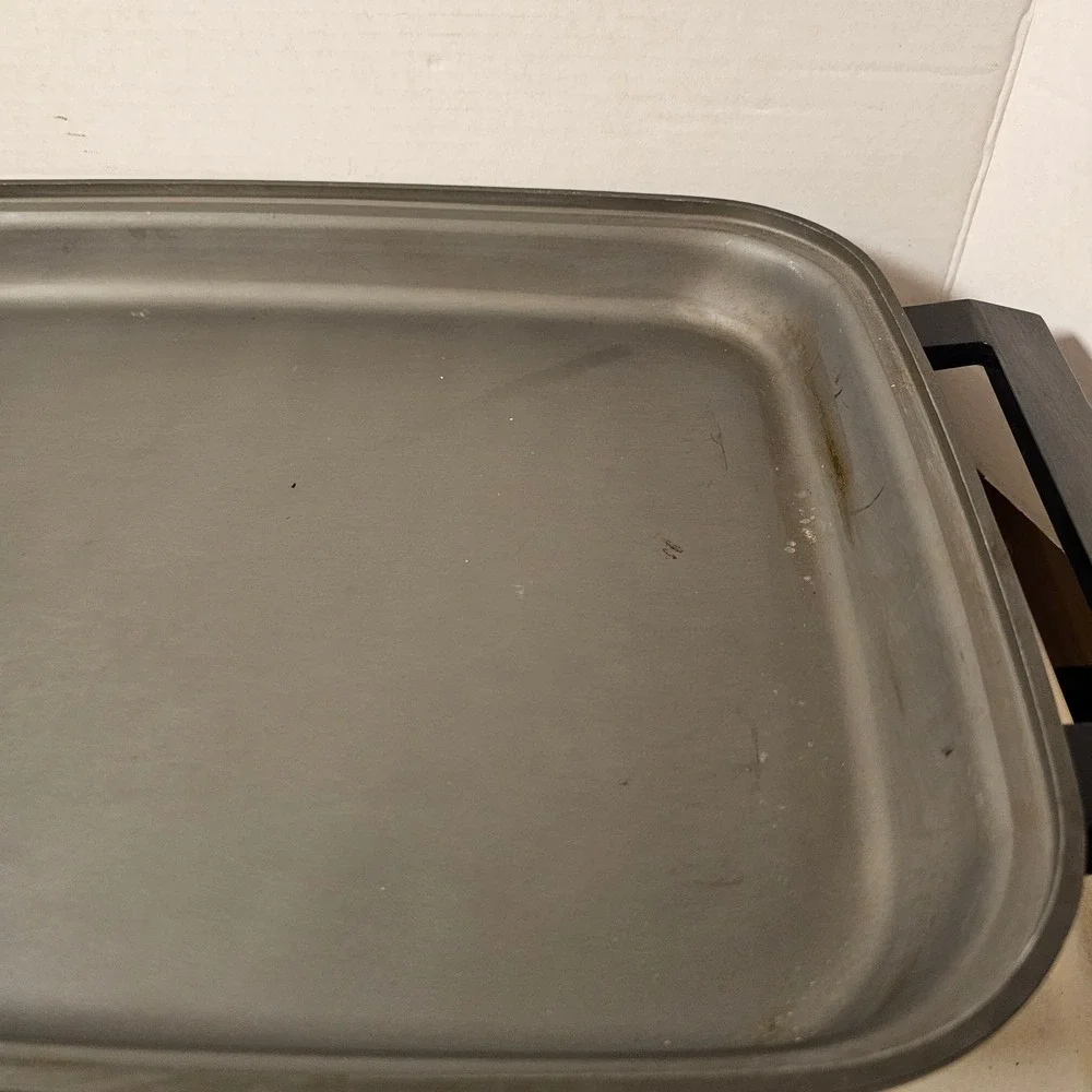 MCM West Bend Miracle Lektro Maid Electric Skillet 13669 Cast Aluminum USA Works